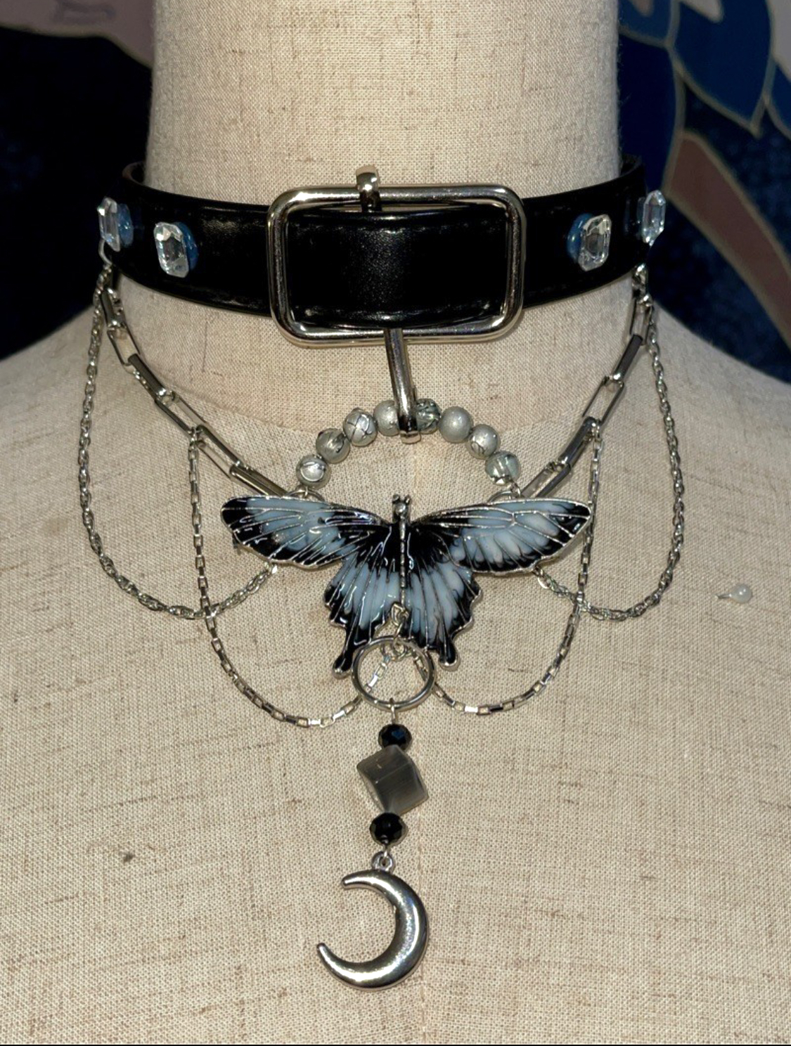 Choker | Grey Butterfly