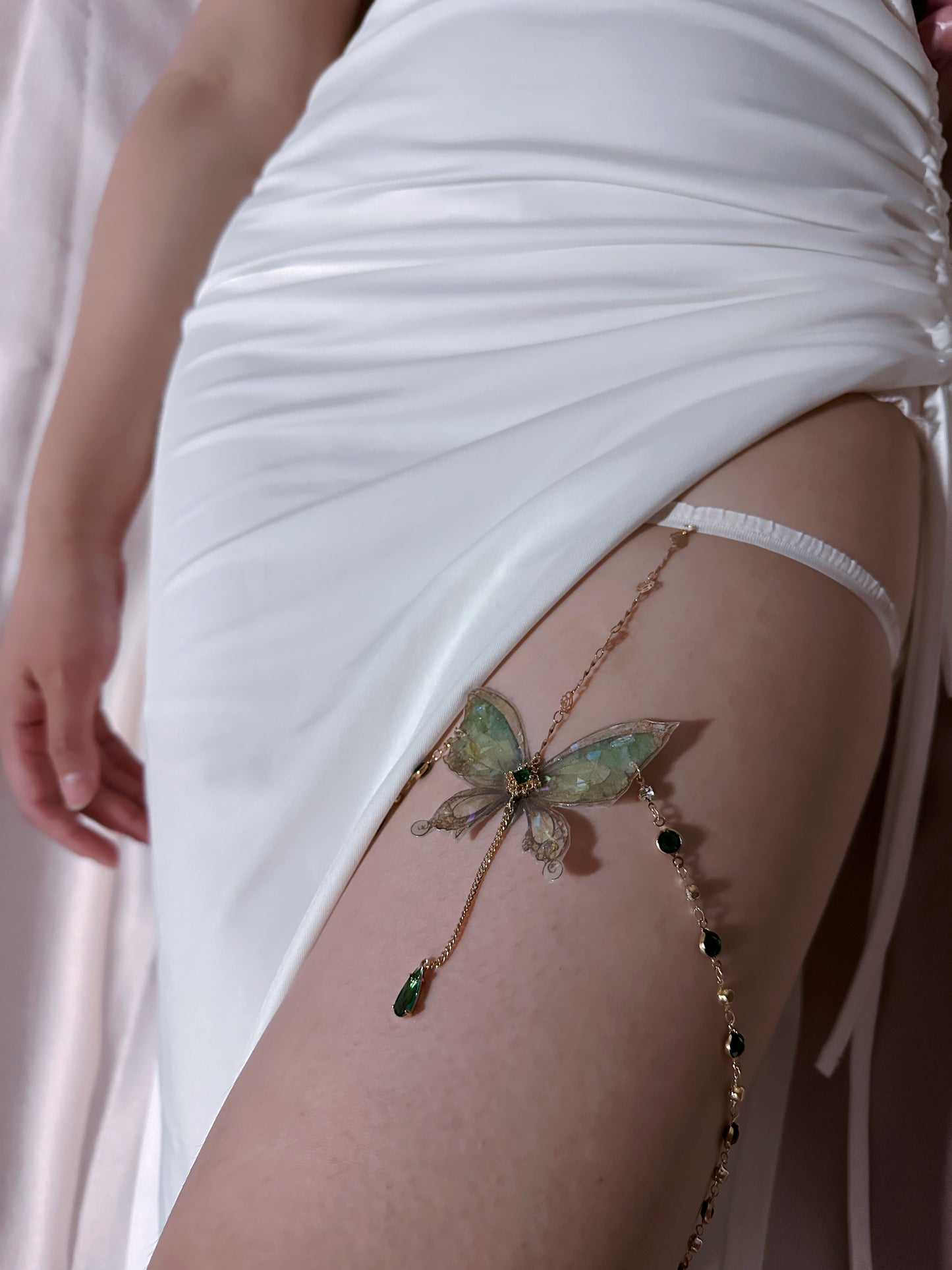 Butterfly Leg Chain | Green