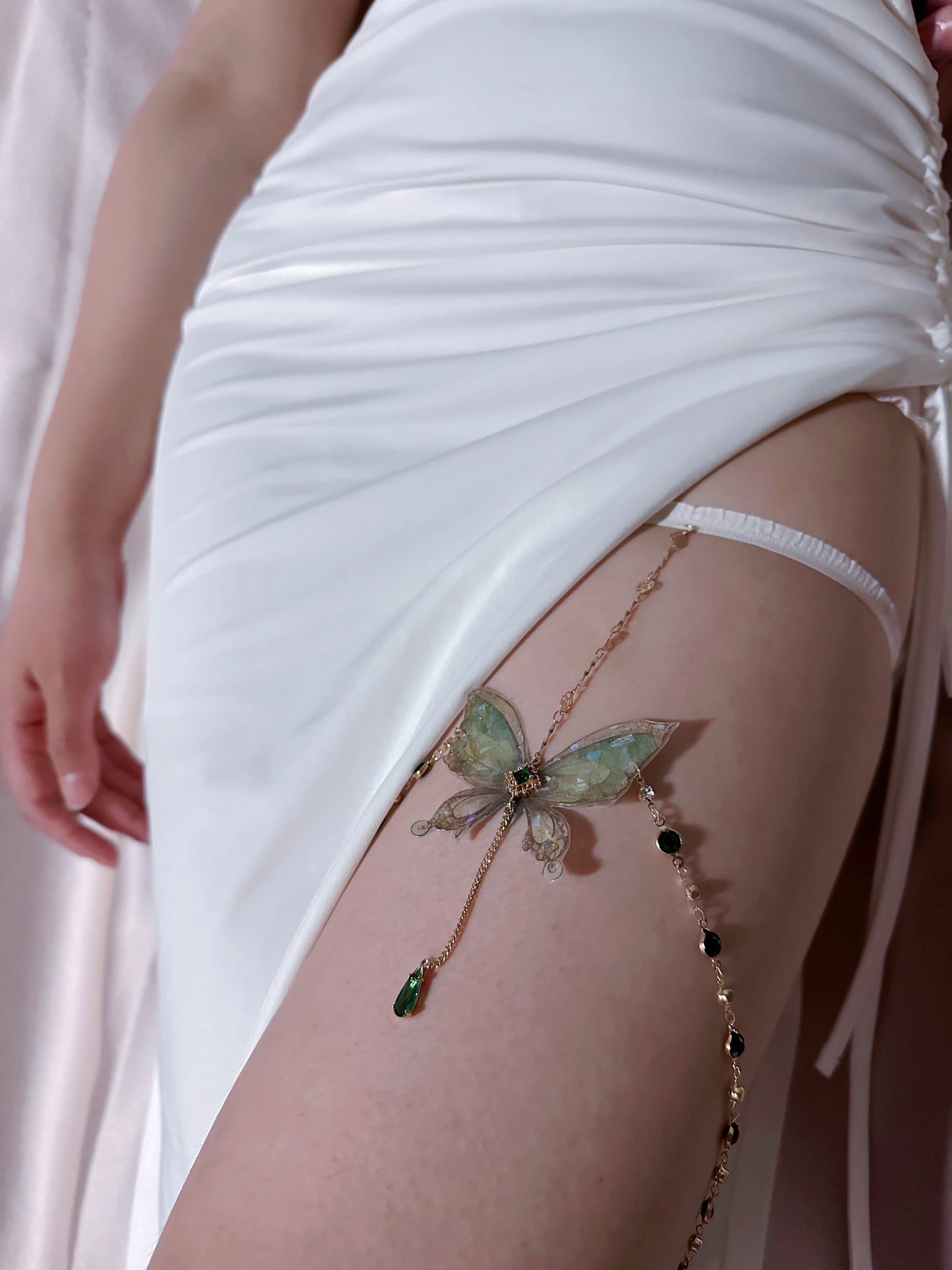 Butterfly Leg Chain | Green